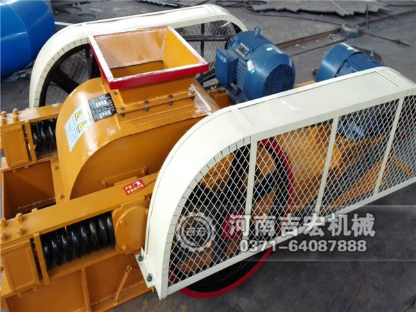 巖石破碎機代替“滴水穿石”閃亮登場！