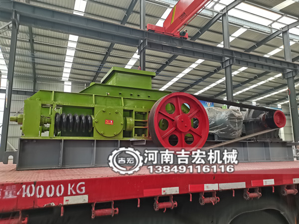 高效低耗：雙齒輥破碎機(jī)在玻璃鋼回收中的性能優(yōu)勢(shì)！